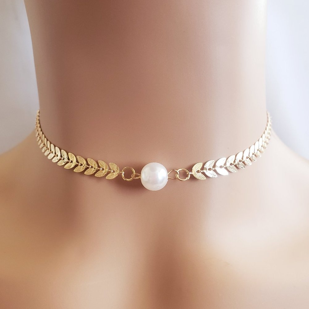 Pearl Gold Necklace
